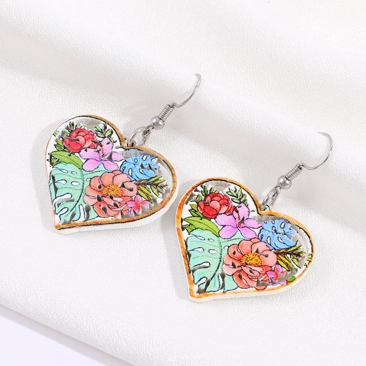 Wholesale Hollow Vintage Wood Flower Heart Shaped Earrings